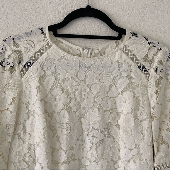 VINCE CAMUTO LACE DRESS - Picture 8 of 12